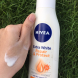 Extra White Repair & Protect Body Lotion SPF30