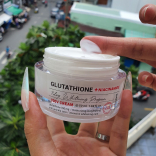 Glutathione + Niacinamide 7Day Whitening Program 700 V-Cream