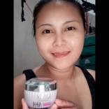 Olay Luminous Niacinamide + AHA Face Cream Moisturiser