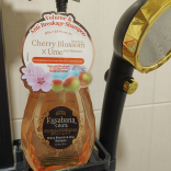 Volume & Antibreakage Shampoo (Cherry Blossom & Ume) 490ml