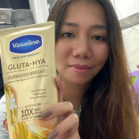 Vaseline Gluta-Hya Serum Burst Lotion Flawless Bright
