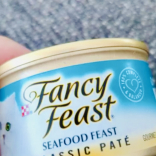 Seafood Feast Gourmet Cat Food