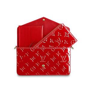 Louis Vuitton Pochette Felicie  How to wear it & what fits inside