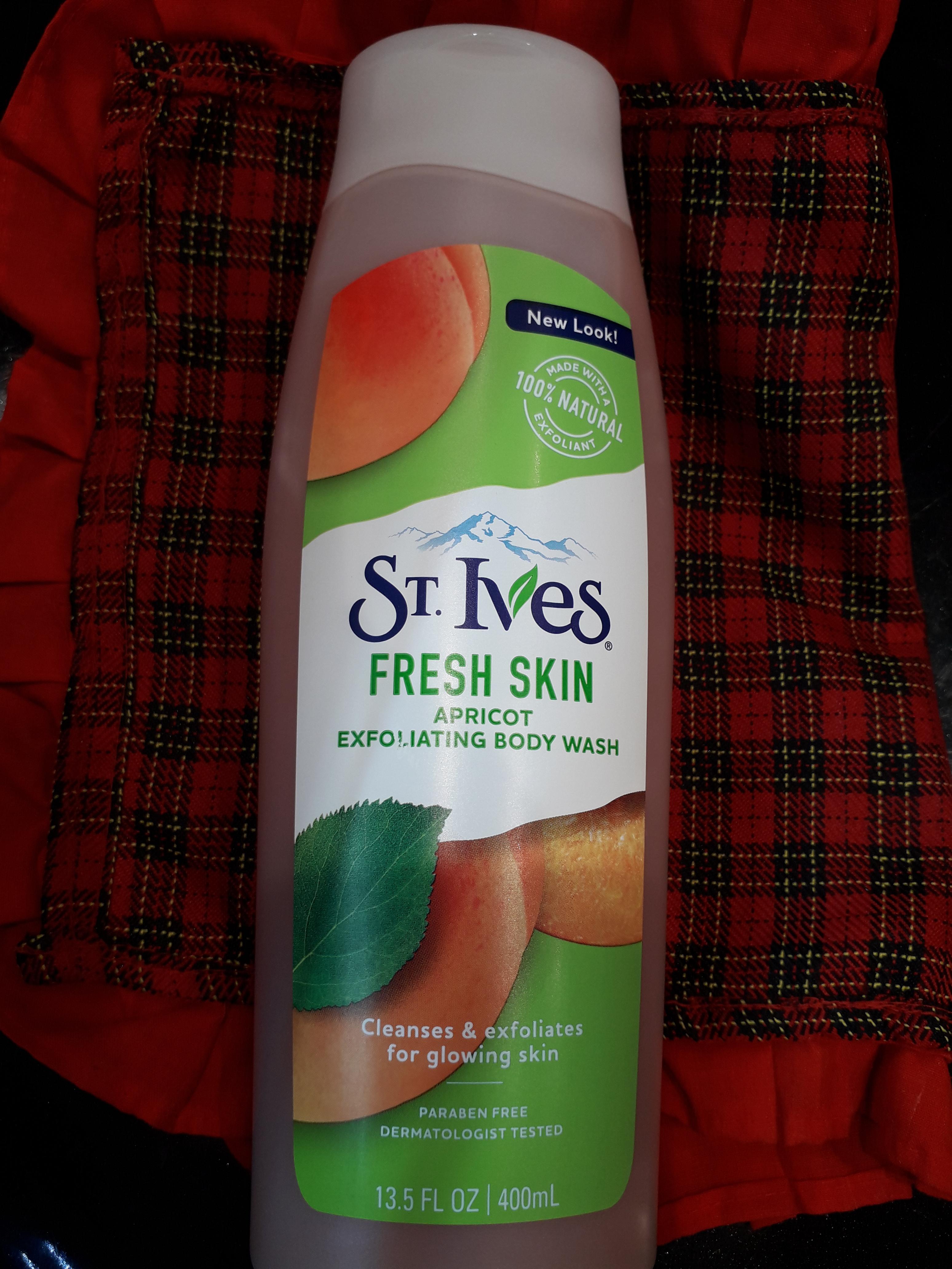 Apricot exfoliating body wash by St. ives : review - Bath & shower 